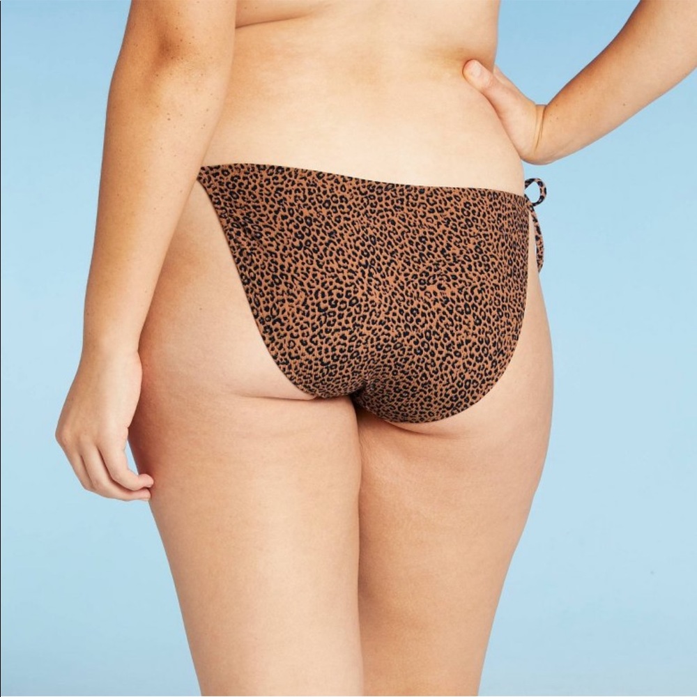 ⭐️3 for $20 Ribbed String Hipster Bikini Bottom - Picture 4 of 9